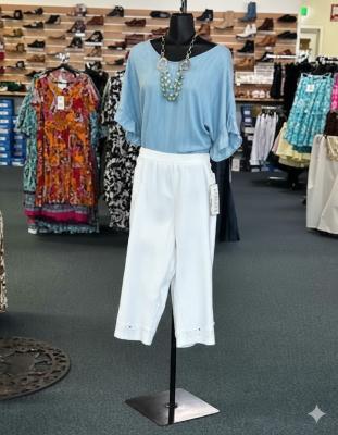 Jillian Elastic Waist Capri