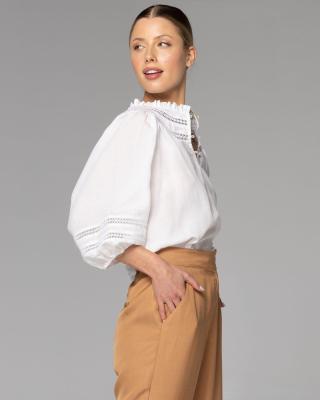 Fate + Becker Fawaway Ladder Trim White Top